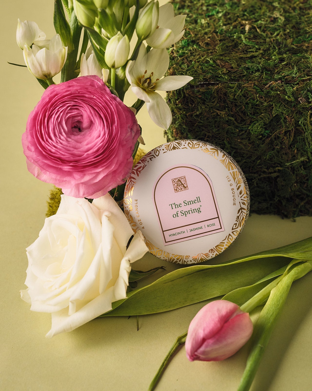 The Smell of Spring - Tin Candle