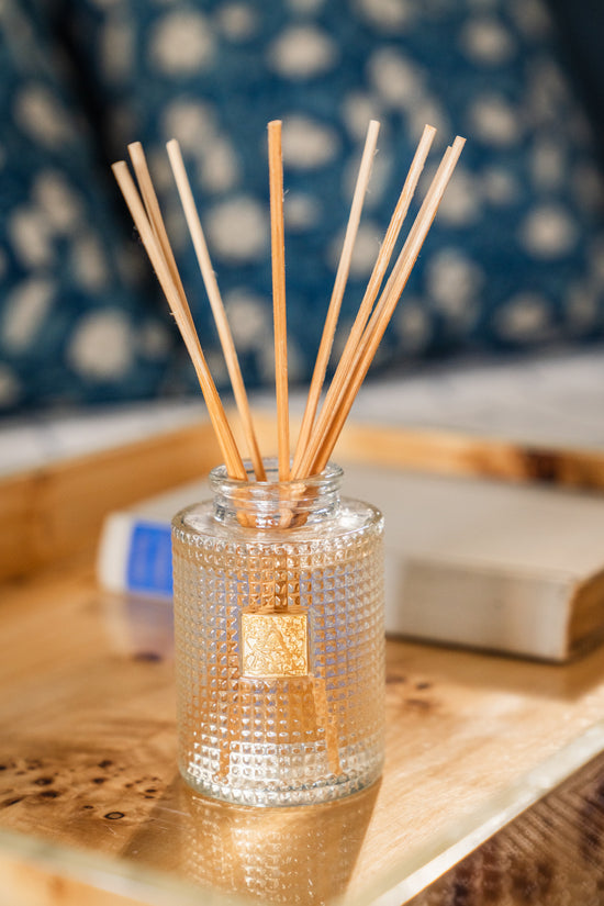 New! Sunkissed Sandalwood - Reed Diffuser Set