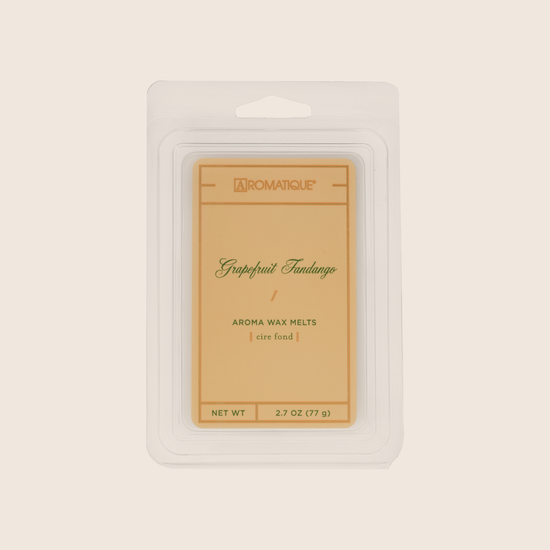 Tangy citrus notes blended with cassis and peach, accented with rose and musk, make Grapefruit Fandango Wax Melts a bright and cheery addition to any space. Aromatique Wax Melts are a set of 8 cubes that contain 100% food-grade paraffin wax and a highly fragrant aroma - no wicks or flames needed.